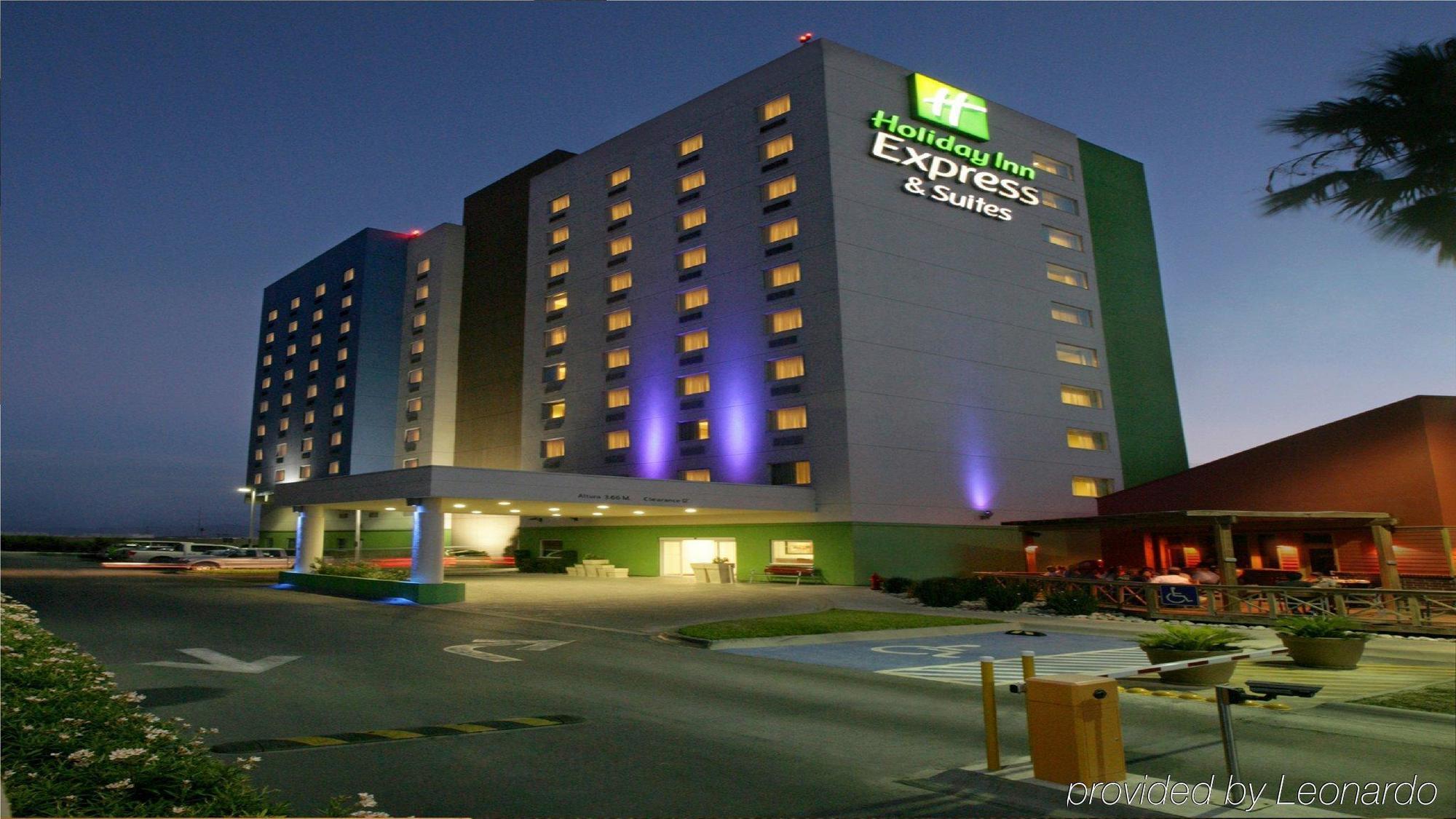 Holiday Inn Express & Suites Monterrey Aeropuerto By Ihg Apodaca Exterior photo