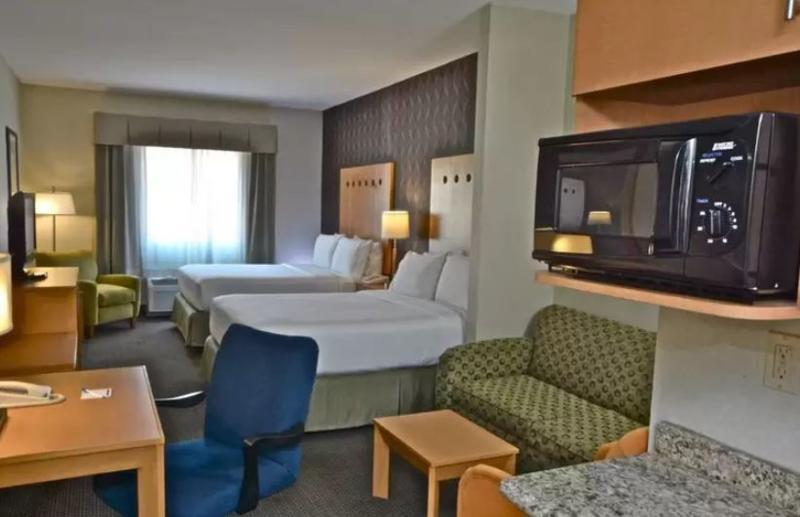 Holiday Inn Express & Suites Monterrey Aeropuerto By Ihg Apodaca Exterior photo
